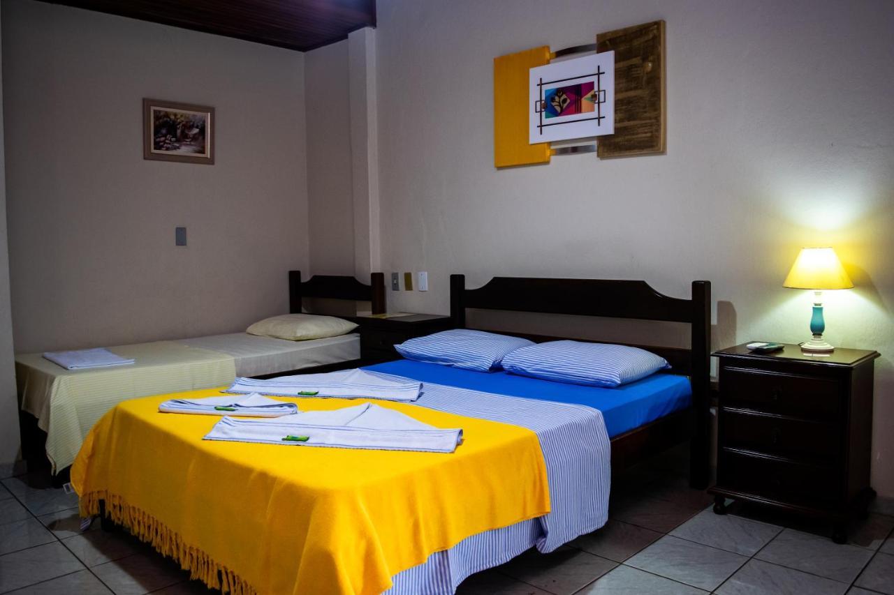 Quarto Triplo com Vista Mar